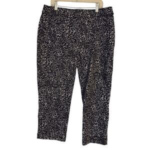 🌹 CHICOS ANIMAL PRINT CAPRIS